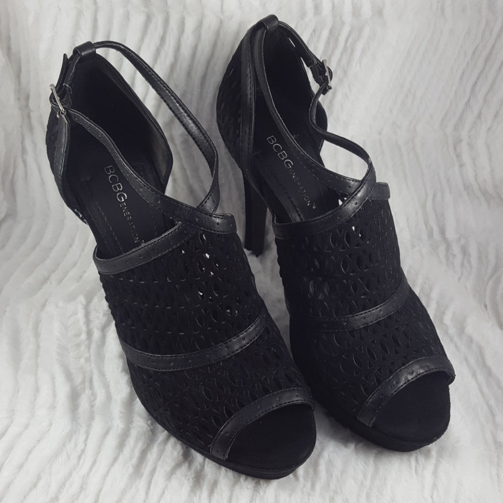 ♡BCBG Black Open Toe Sandal Heels♡